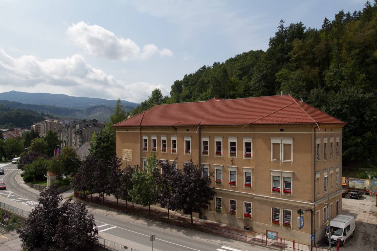 OŠ IVAN CANKAR TRBOVLJE