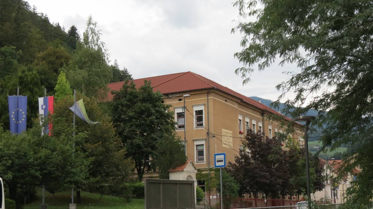 OŠ IVAN CANKAR TRBOVLJE