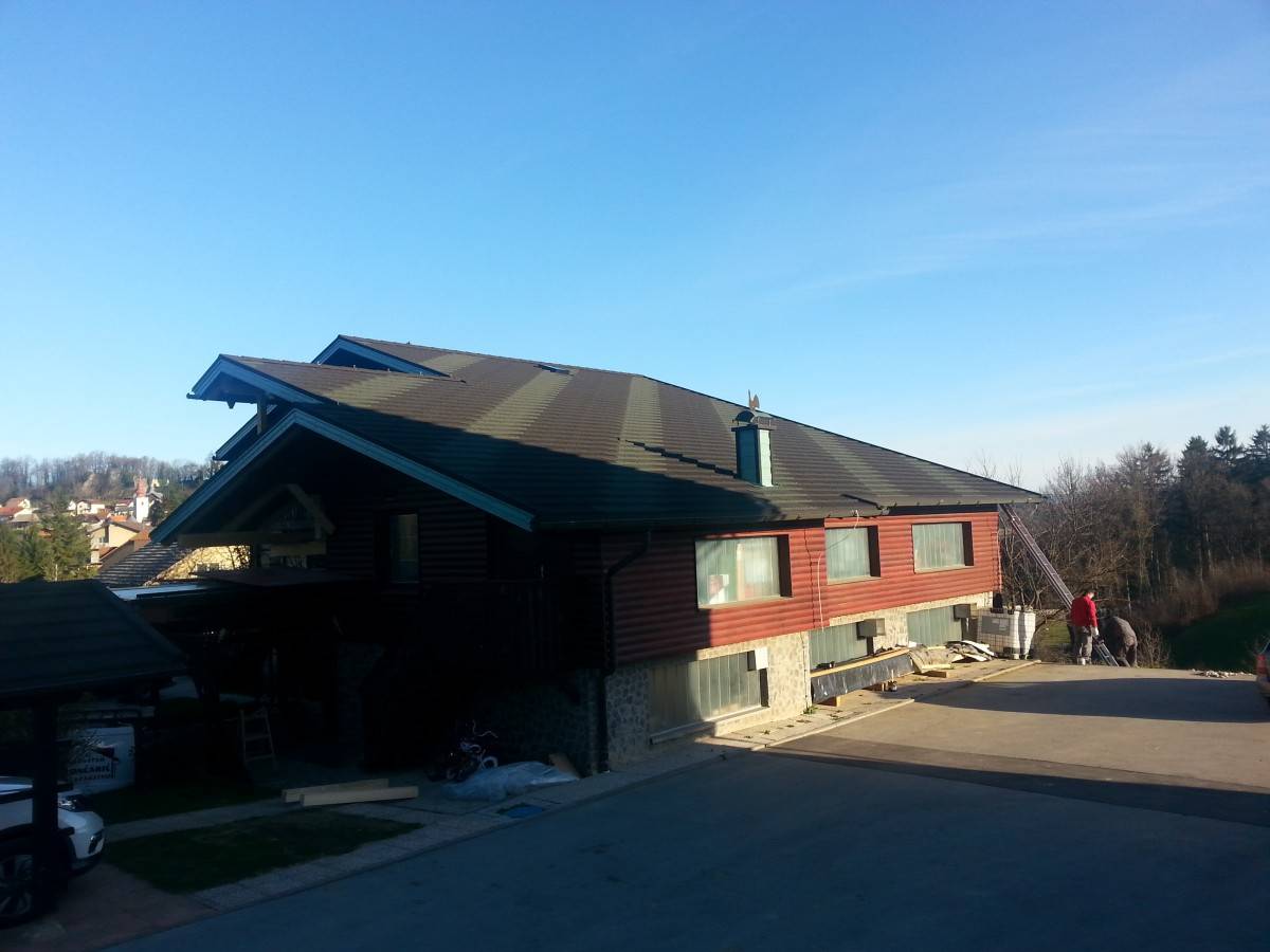 ST. HIŠA  PLANINA PRI SEVNICI