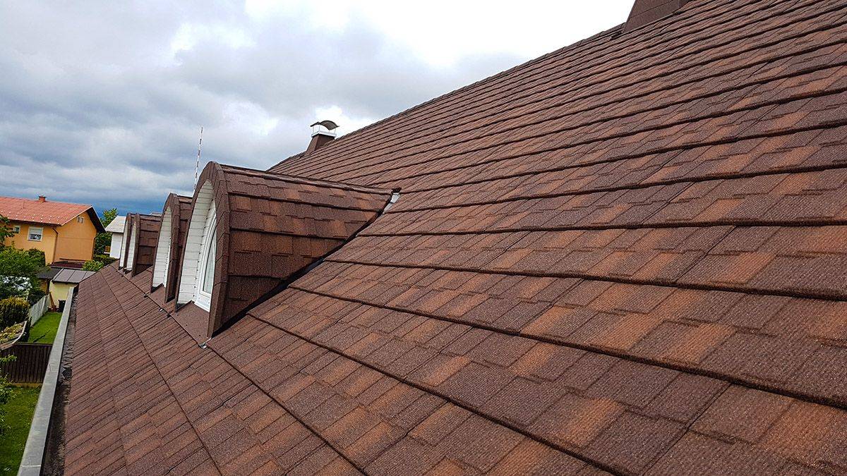 Večstanovanjska hiša