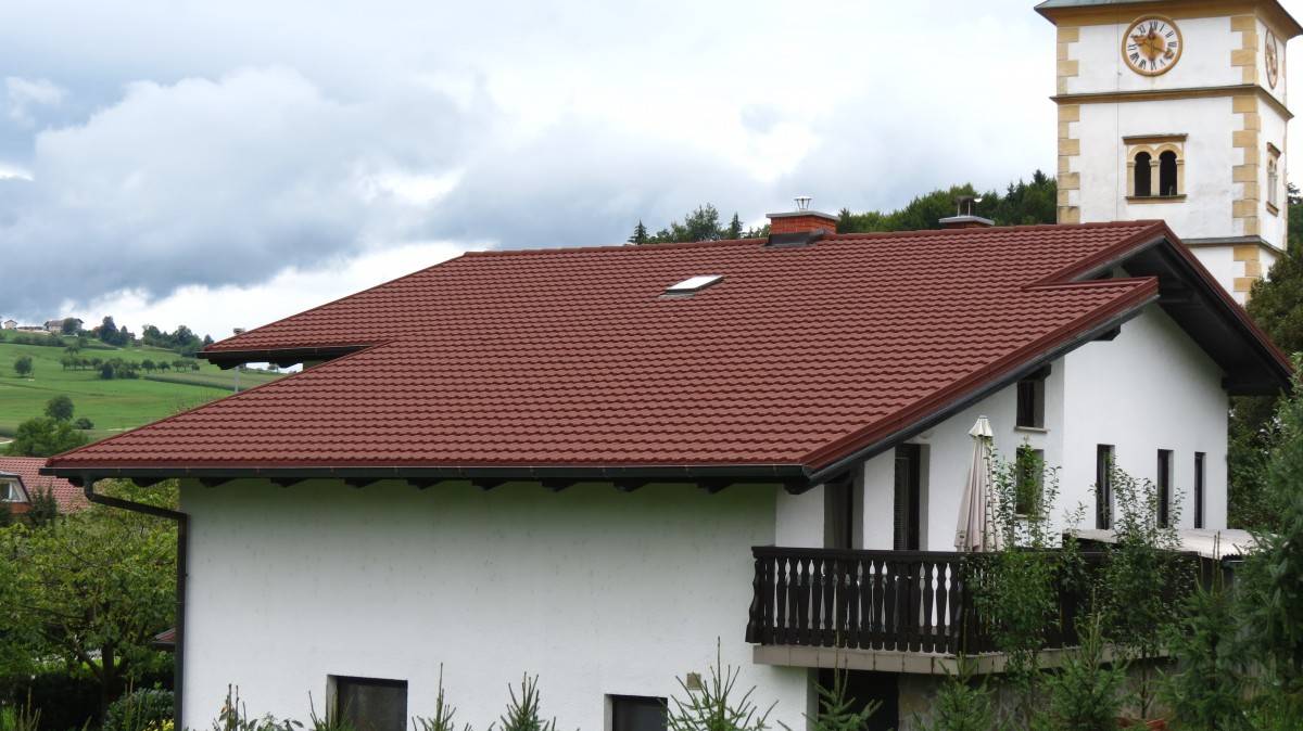 STANOVANJSKA HIŠA V ŠENTVIDU