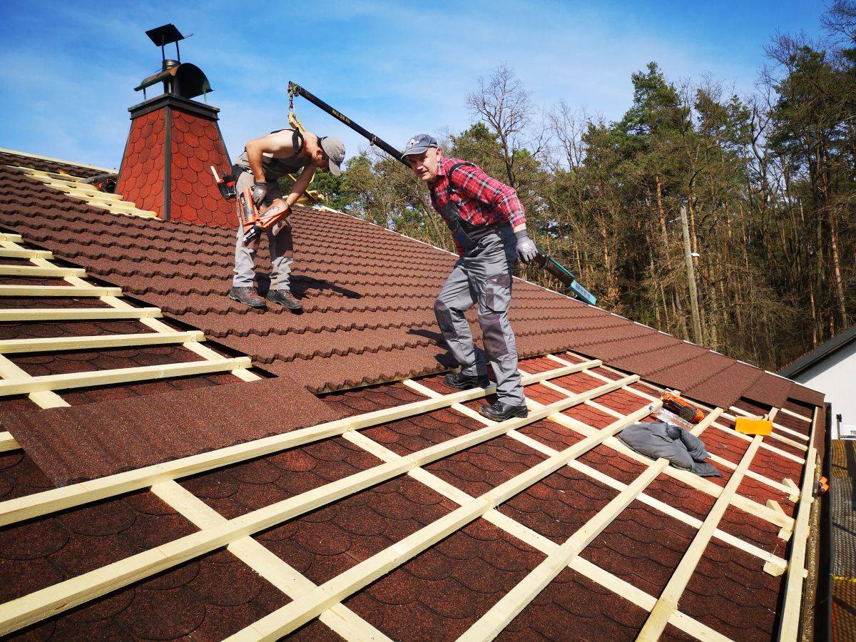 Večstanovanjska hiša